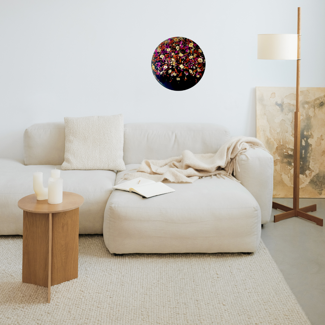 Nightcrawlers - Floral Resin Wall Art – Round Botanical Hanging with Real Dried Flowers