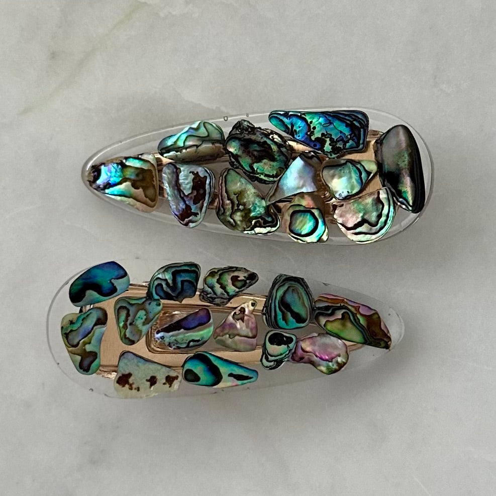 Resin Teardrop Hair Barrettes – Handcrafted with Real Flowers & Shells