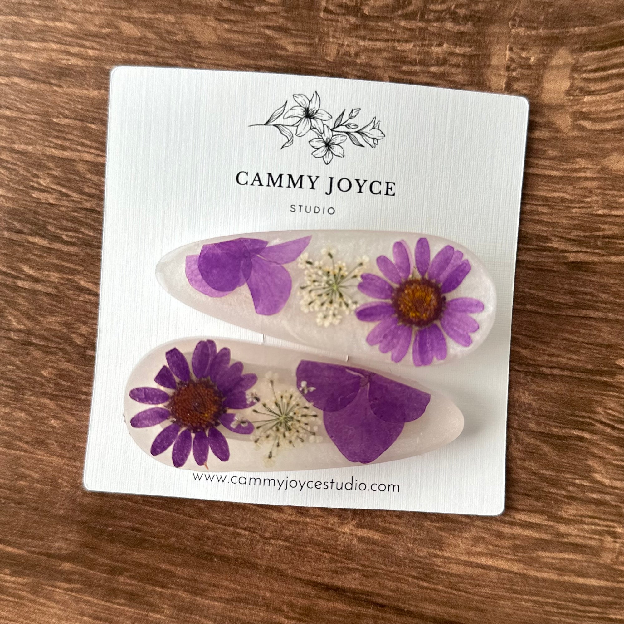 Resin Teardrop Hair Barrettes – Handcrafted with Real Flowers & Shells