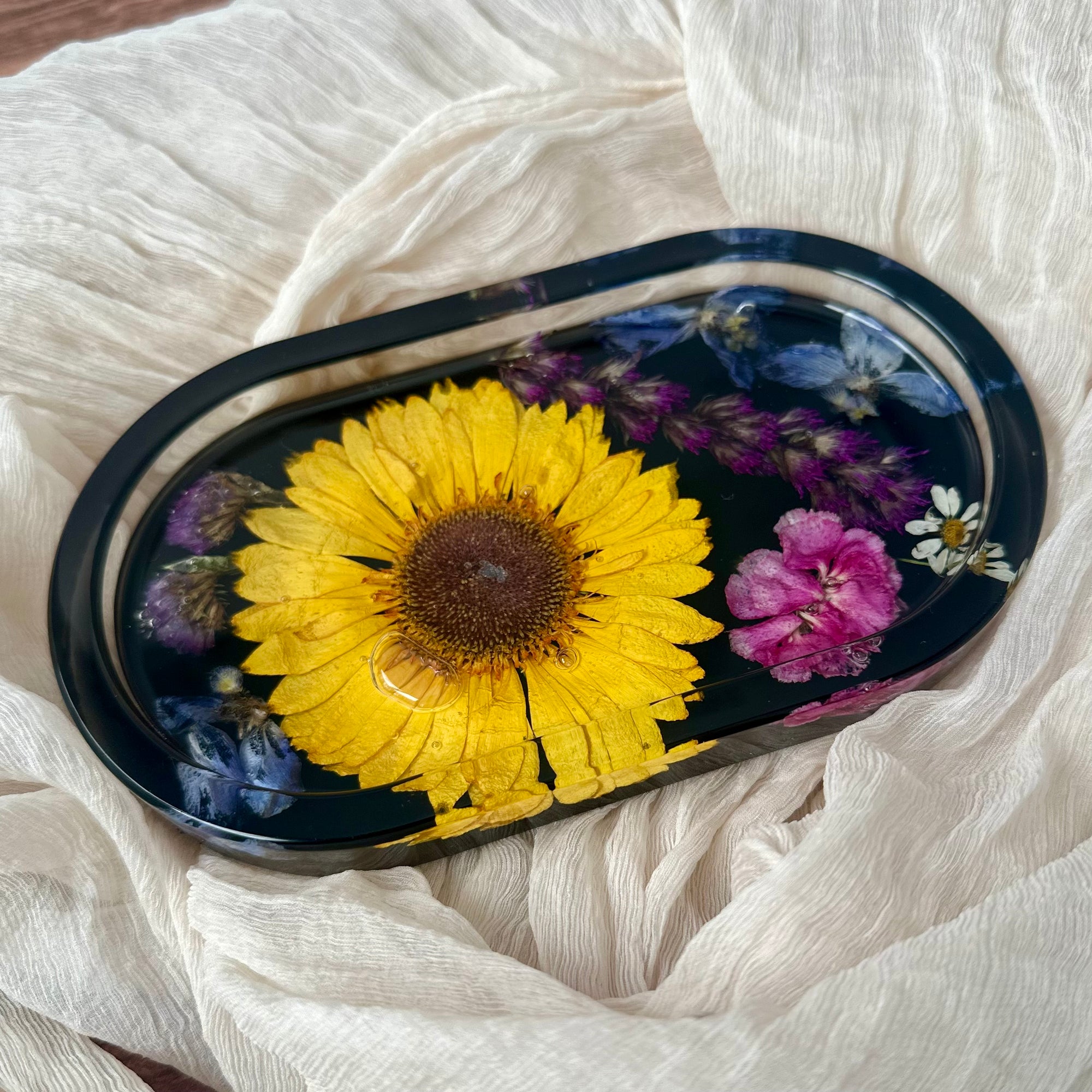 Small Resin Trinket Tray – Real Yellow Hydrangea & Wildflowers