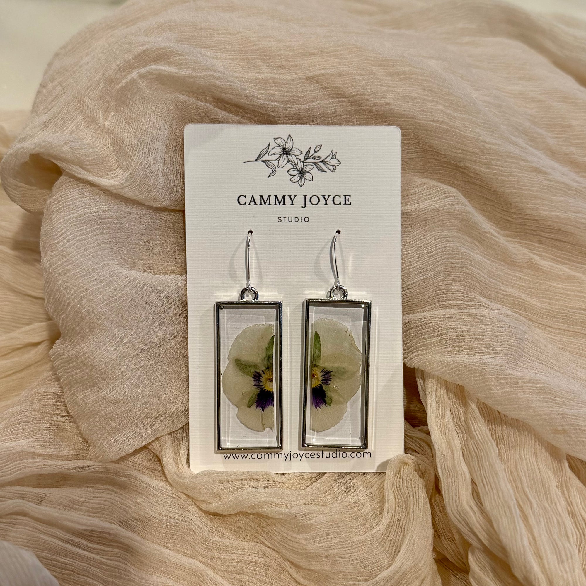 Viola Pressed Flower Earrings – Silver Rectangle